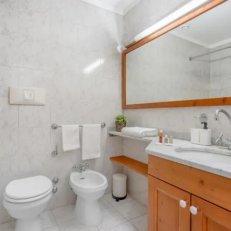 Aparthotel Casa Da Fraschini Milan