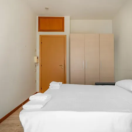 Aparthotel Casa Da Fraschini Milan