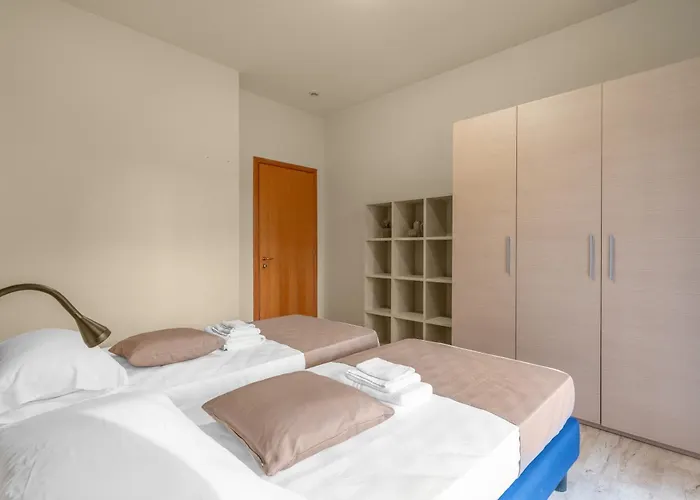 Casa Da Fraschini Aparthotel *